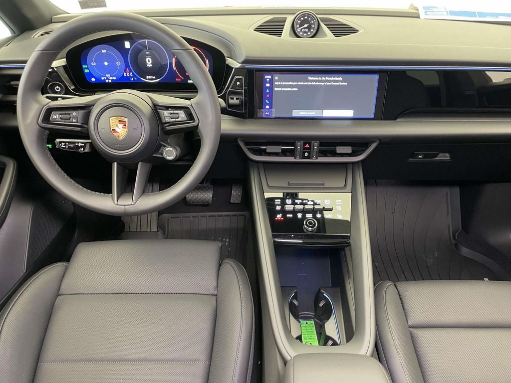 2025 Porsche Macan Electric 4