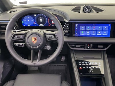 2025 Porsche Macan Electric 4