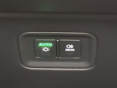 2025 Porsche Macan Electric 4