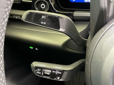 2025 Porsche Macan Electric 4