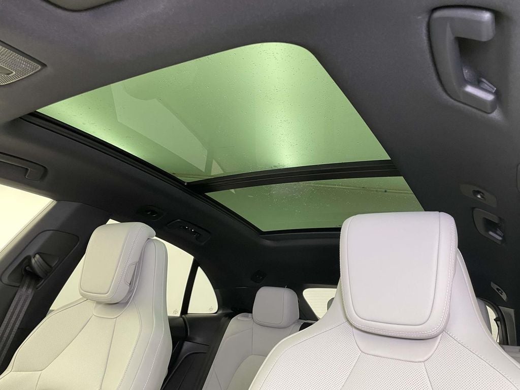 2025 Porsche Macan Electric 4S