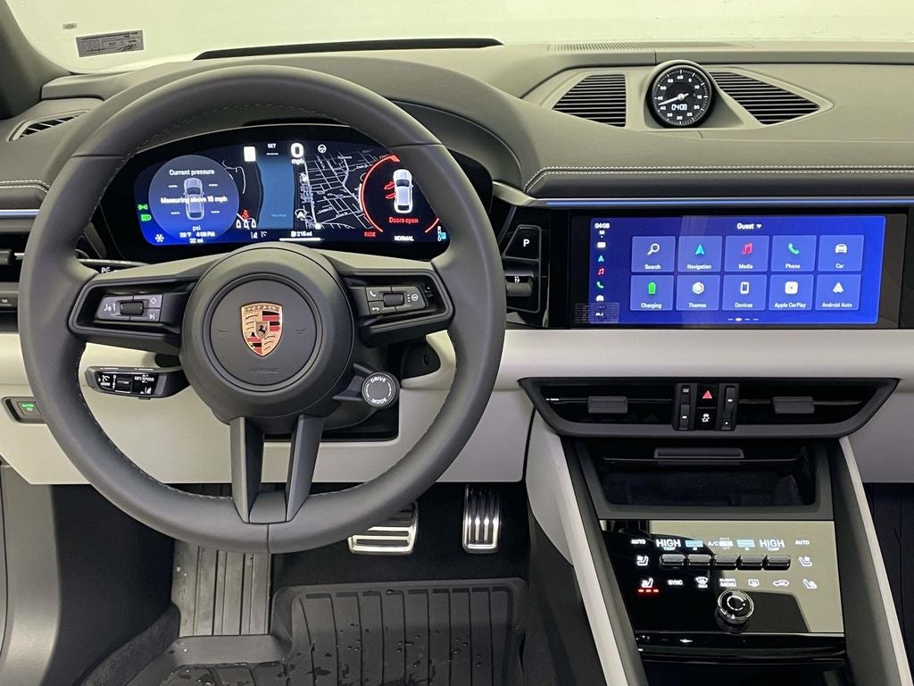 2025 Porsche Macan Electric 4S