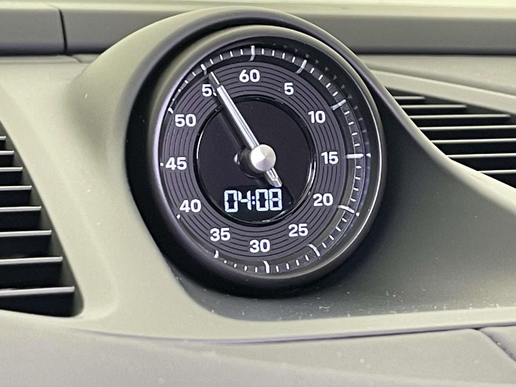 2025 Porsche Macan Electric 4S