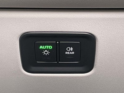 2025 Porsche Macan Electric 4S