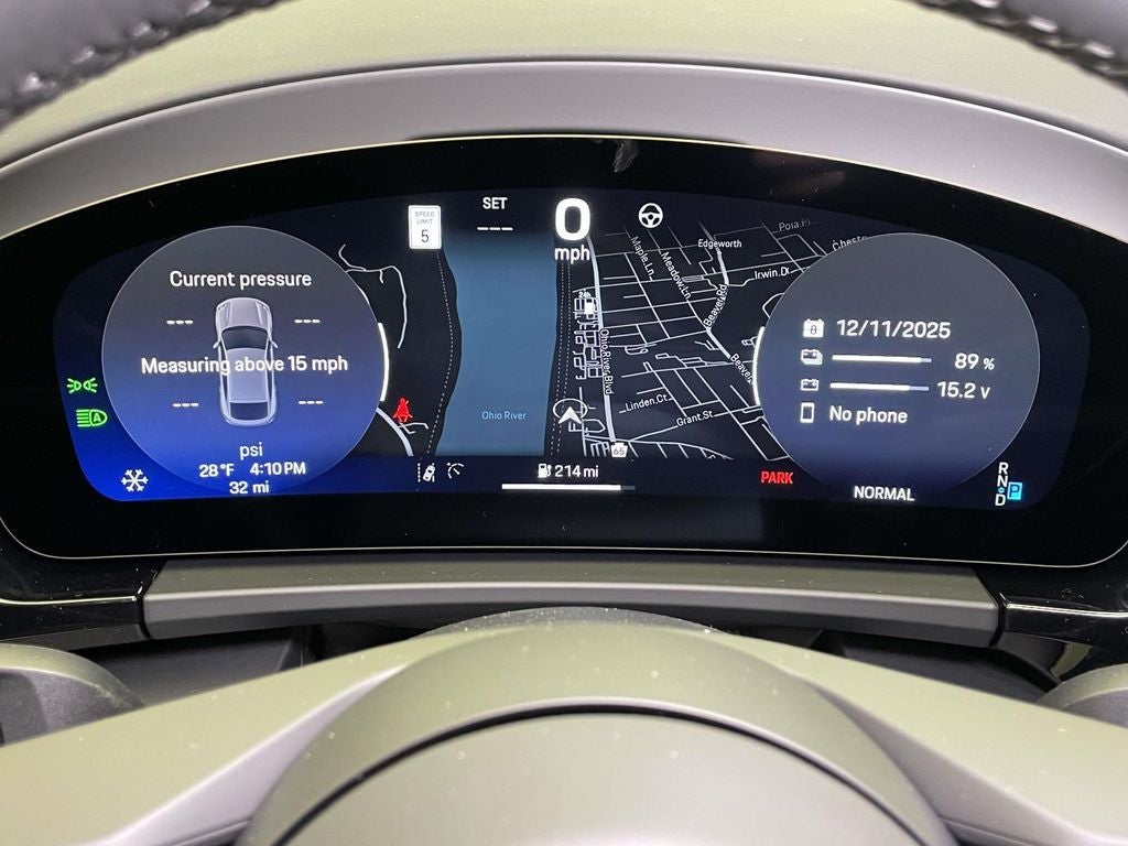 2025 Porsche Macan Electric 4S