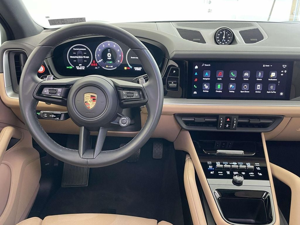 2024 Porsche Cayenne E-Hybrid Base
