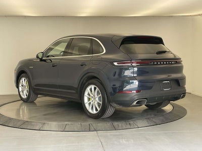 2024 Porsche Cayenne E-Hybrid Base