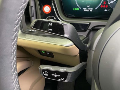 2024 Porsche Cayenne E-Hybrid Base