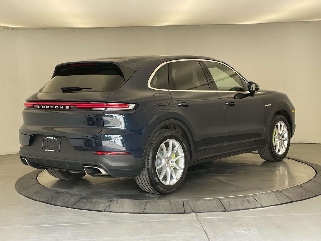 2024 Porsche Cayenne E-Hybrid Base