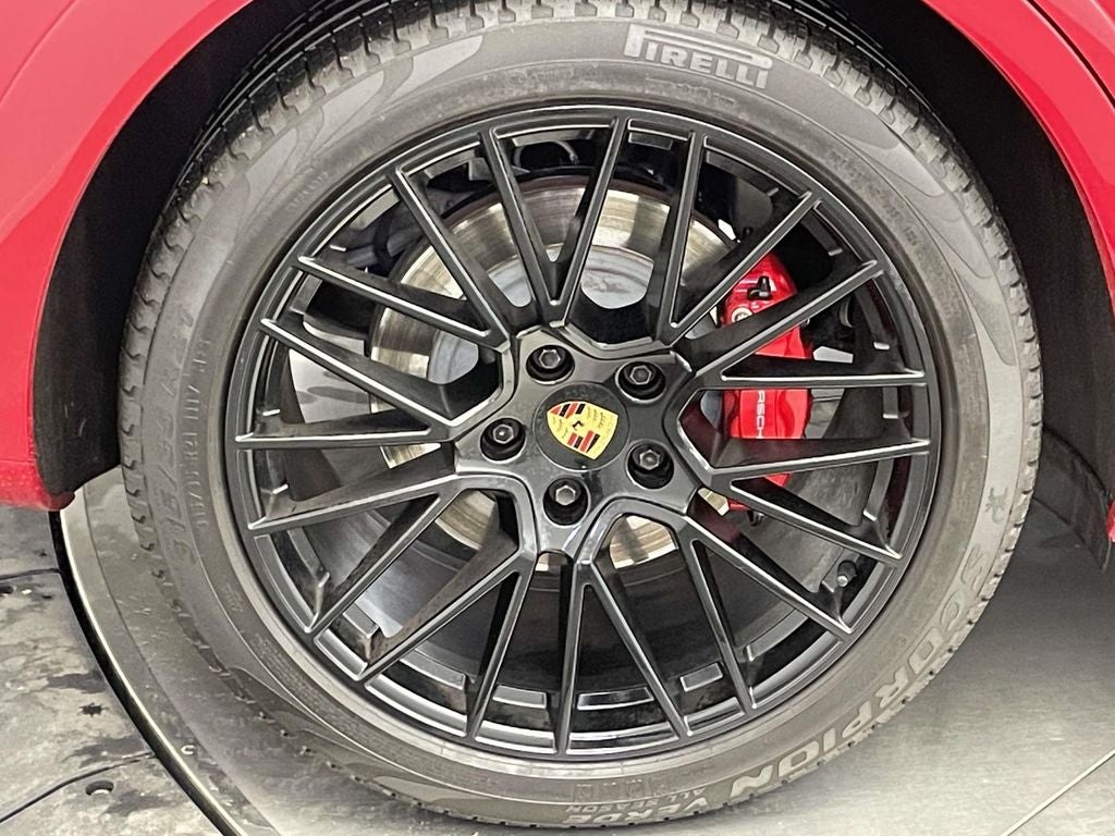 2023 Porsche Cayenne GTS