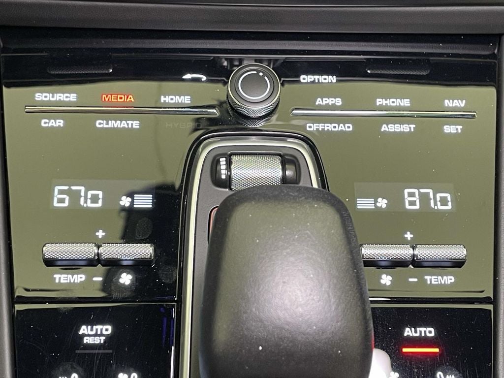 2023 Porsche Cayenne GTS