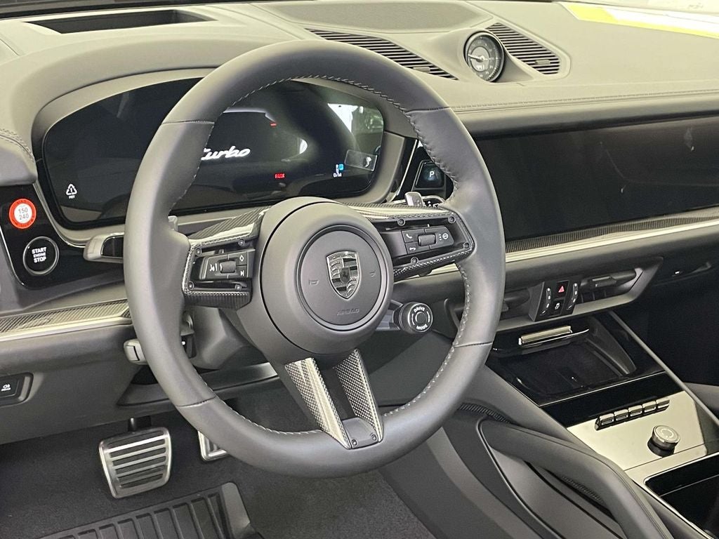 2025 Porsche Cayenne Turbo E-Hybrid Base