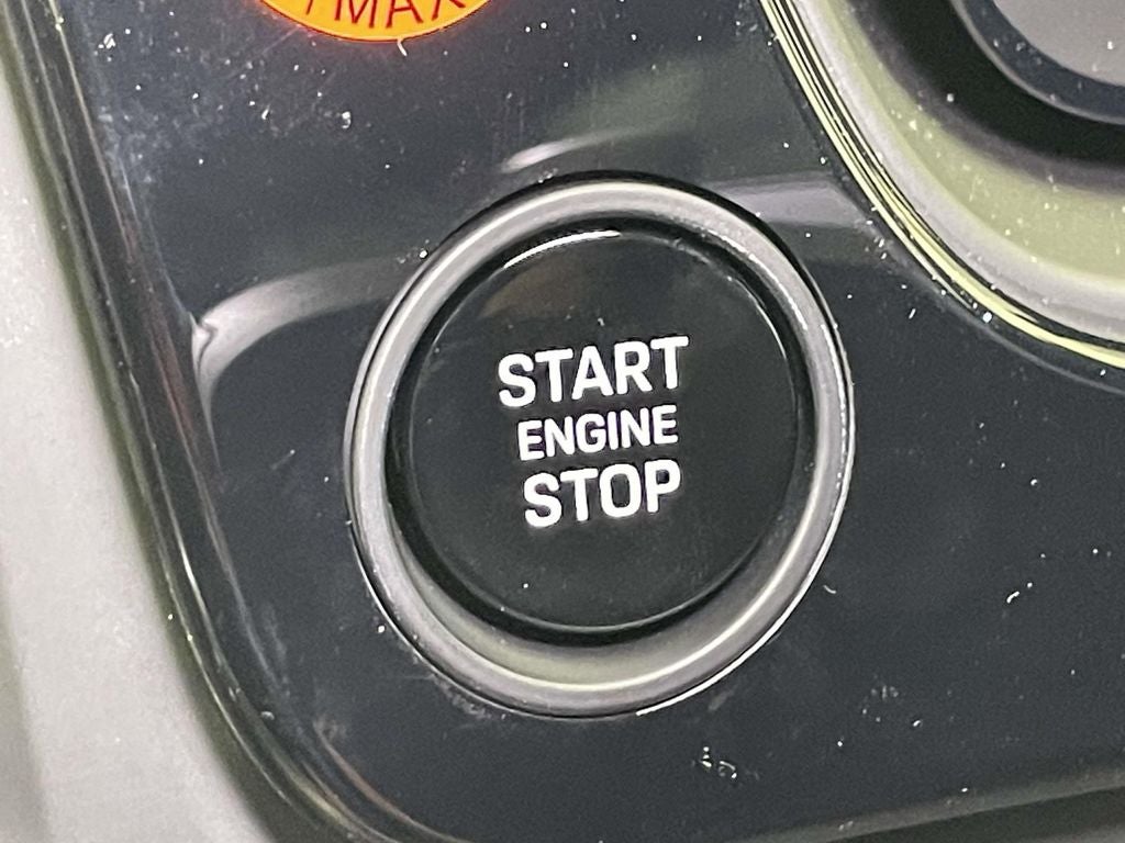 2025 Porsche Cayenne Turbo E-Hybrid Base