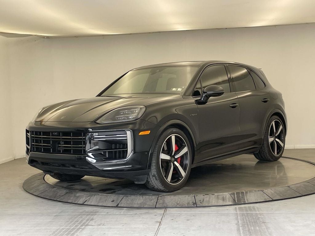 2025 Porsche Cayenne E-Hybrid Turbo