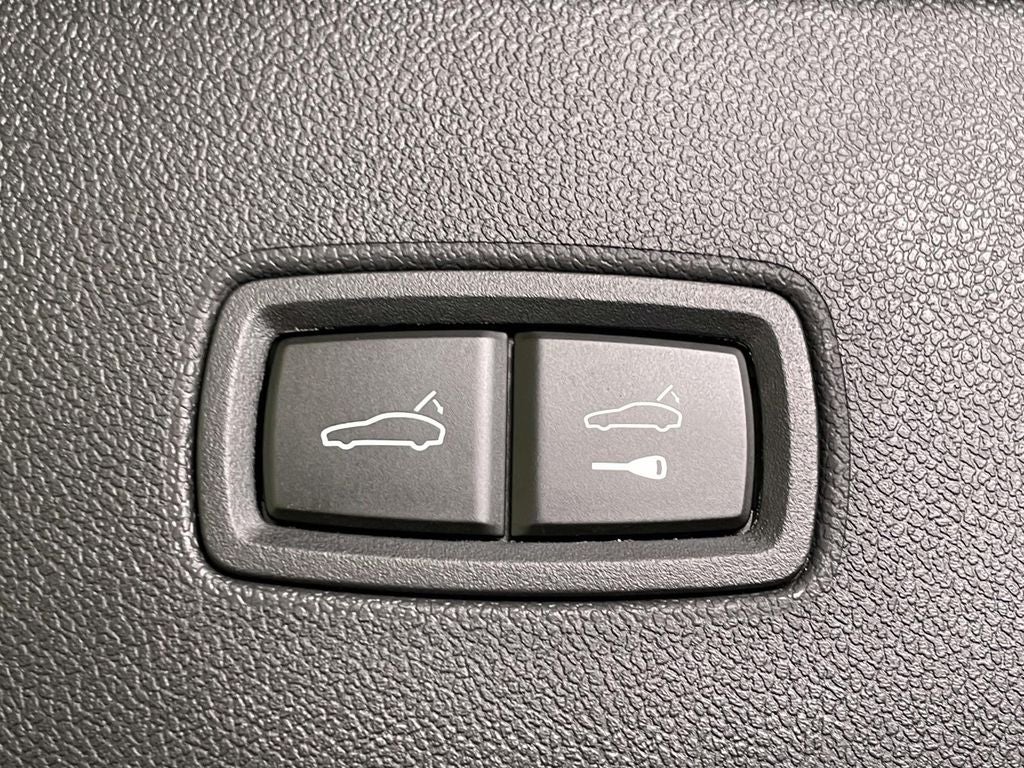 2025 Porsche Cayenne E-Hybrid Turbo