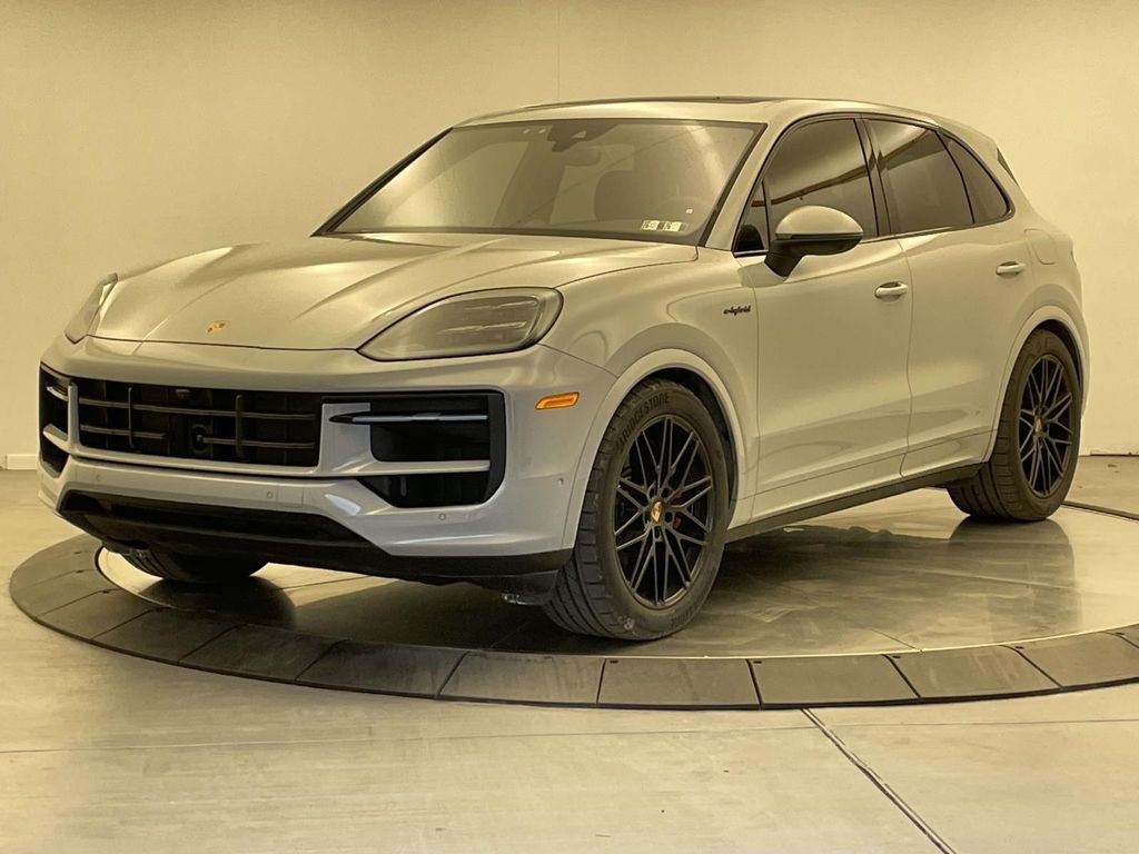 2025 Porsche Cayenne E-Hybrid S