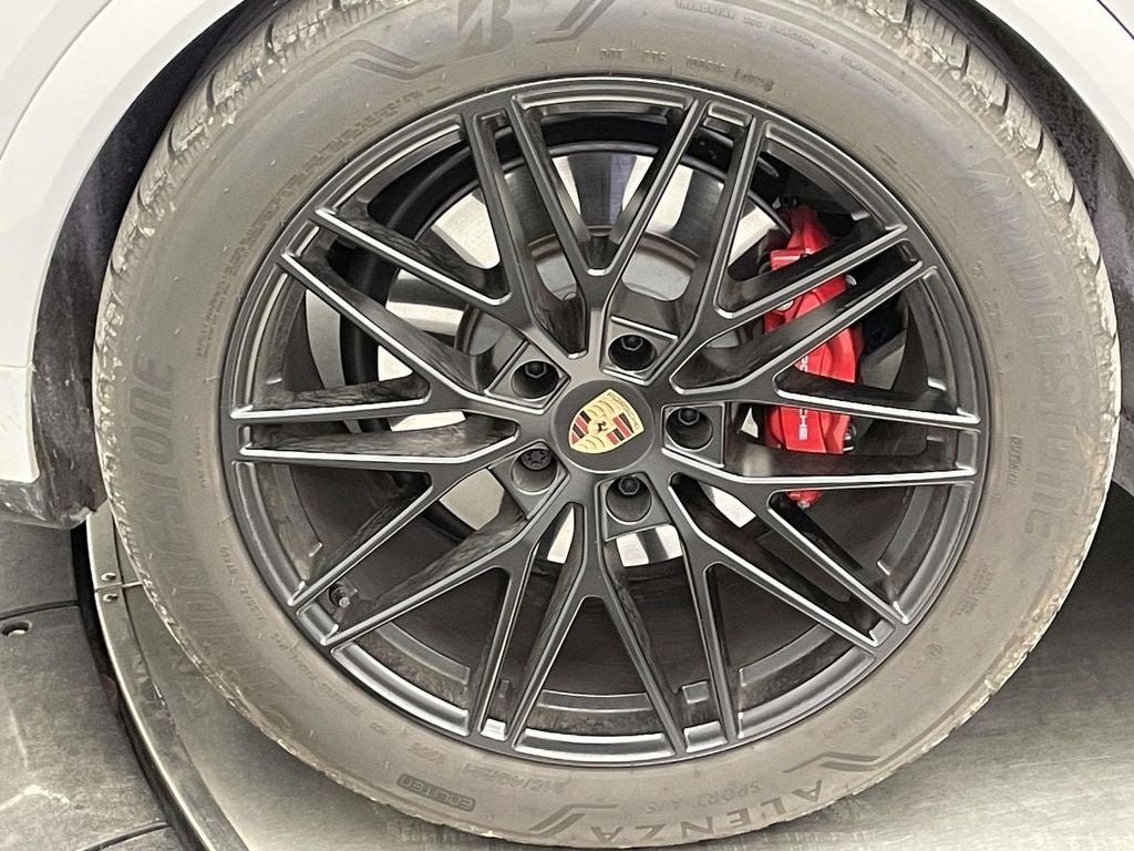 2025 Porsche Cayenne E-Hybrid S