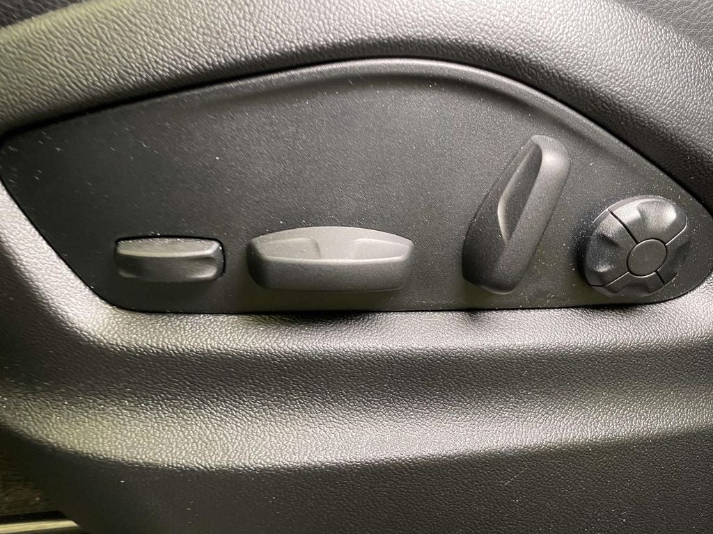 2025 Porsche Cayenne E-Hybrid S