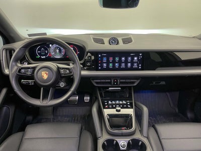 2025 Porsche Cayenne E-Hybrid S