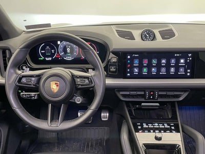 2025 Porsche Cayenne E-Hybrid S