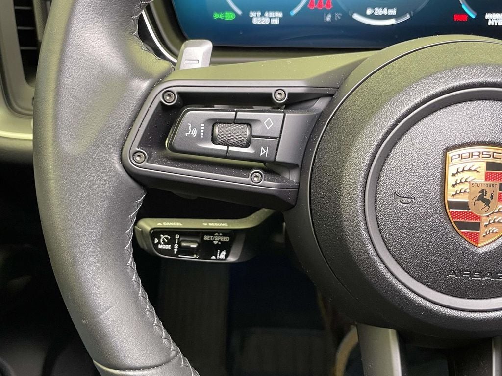 2025 Porsche Cayenne E-Hybrid S