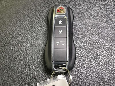 2025 Porsche Cayenne E-Hybrid S