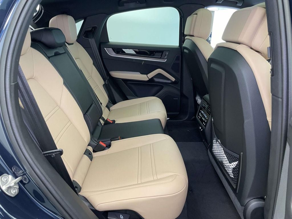 2026 Porsche Cayenne Coupe Base