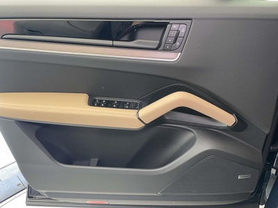 2026 Porsche Cayenne Coupe Base