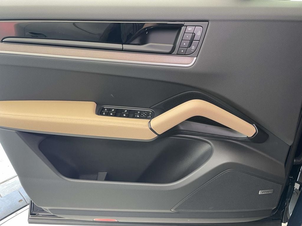 2026 Porsche Cayenne Coupe Base