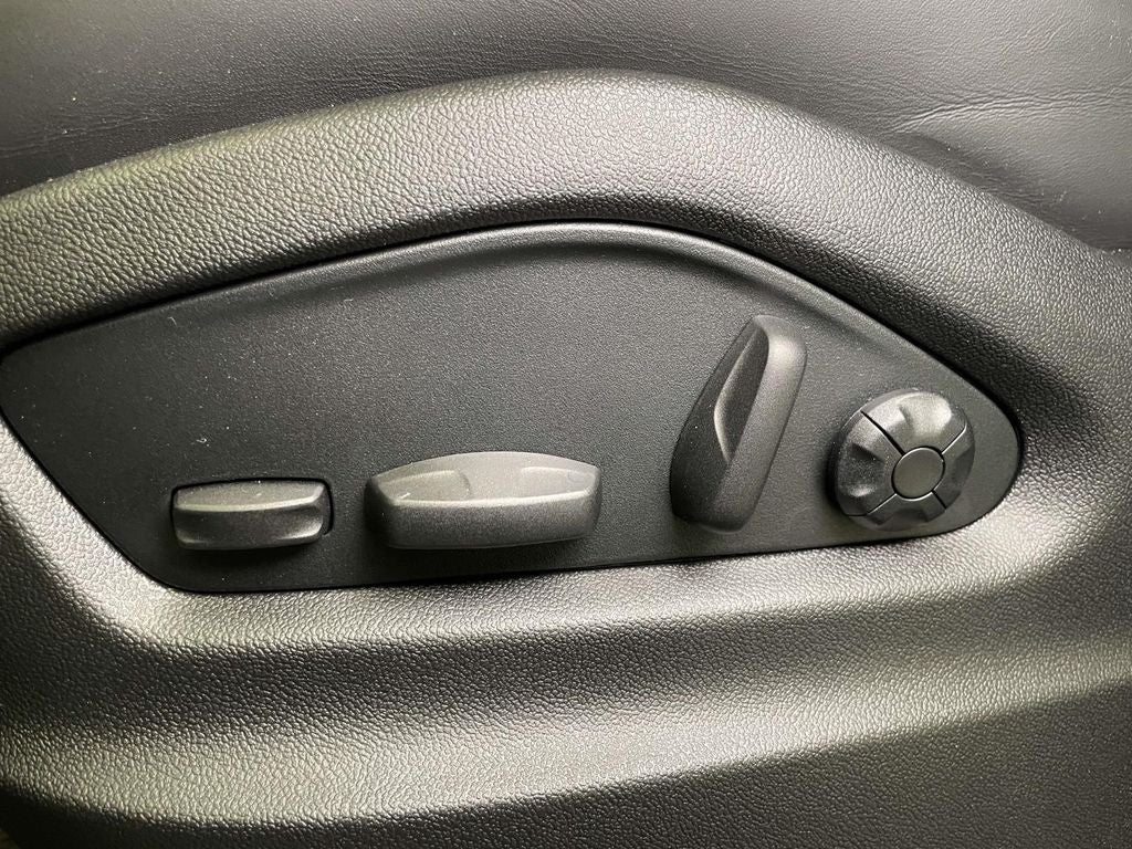 2026 Porsche Cayenne Coupe Base