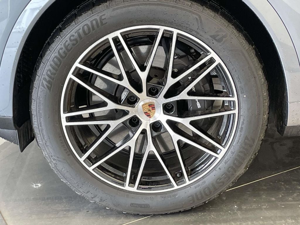 2026 Porsche Cayenne Coupe Base