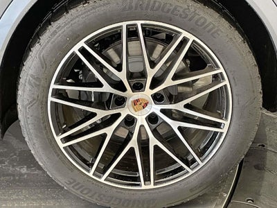 2026 Porsche Cayenne Coupe Base