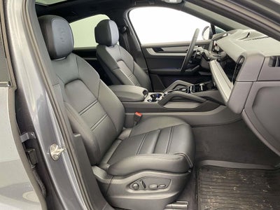 2026 Porsche Cayenne Coupe Base