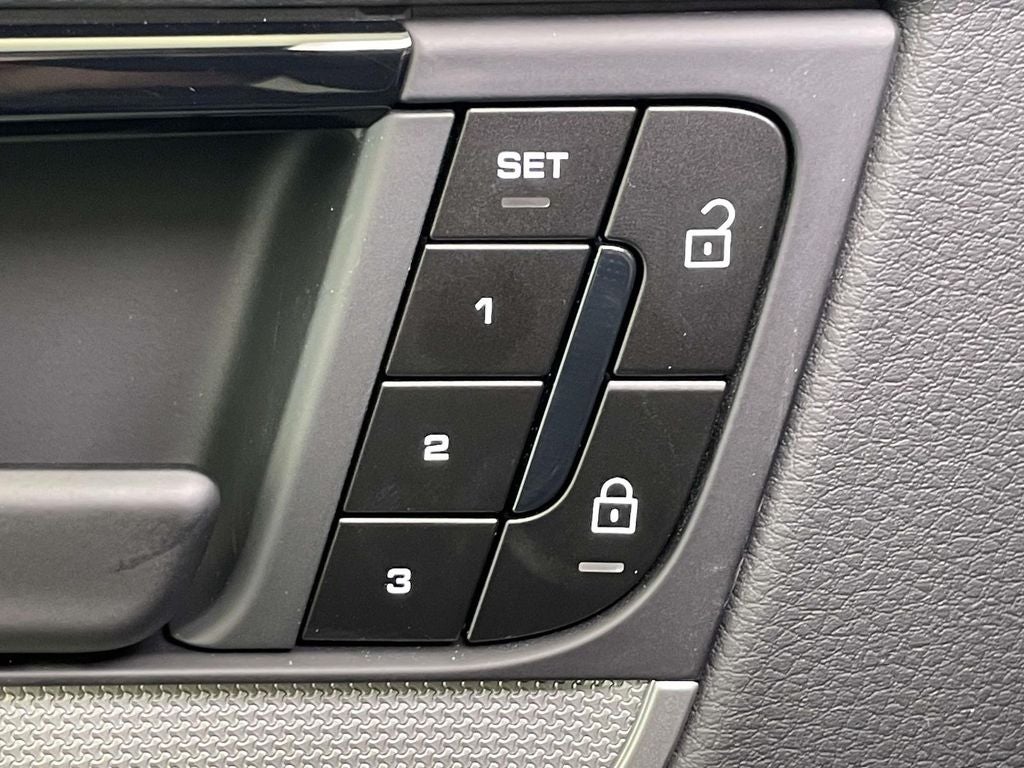 2026 Porsche Cayenne Coupe Base