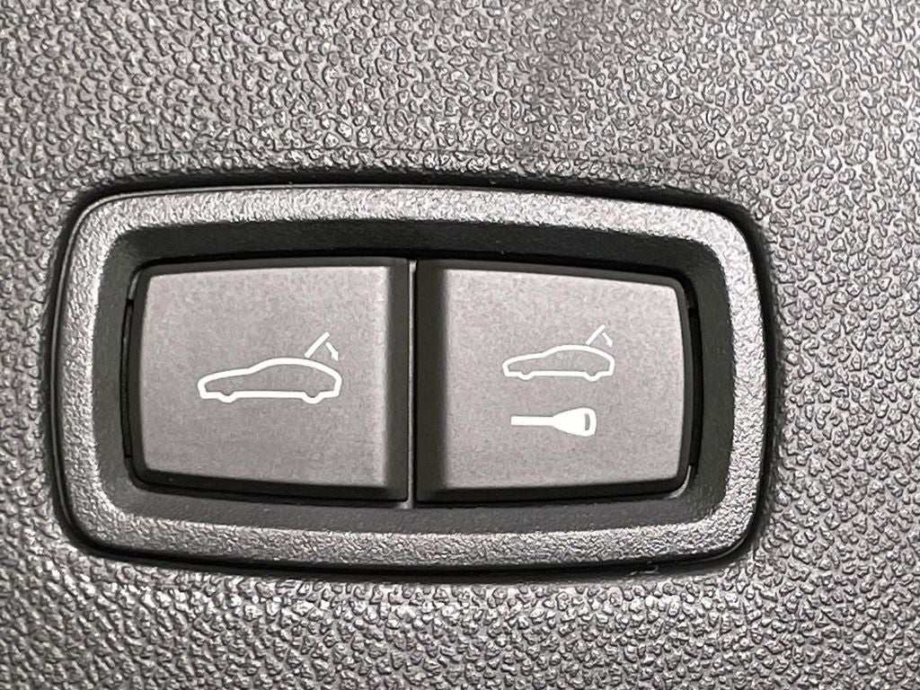 2026 Porsche Cayenne Coupe GTS