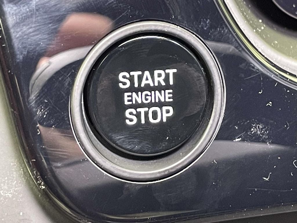 2026 Porsche Cayenne Coupe GTS