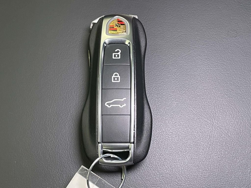 2026 Porsche Cayenne Coupe GTS