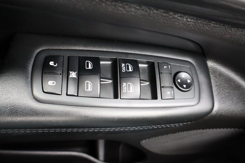 2019 Jeep Grand Cherokee Laredo E