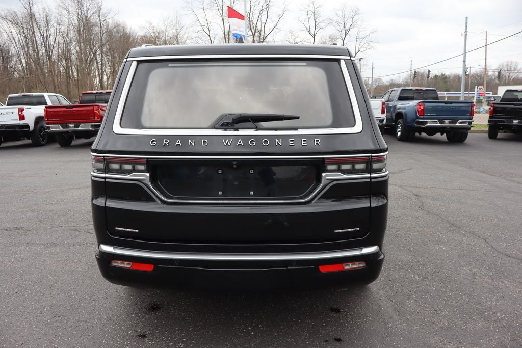 2022 Jeep Grand Wagoneer Series III