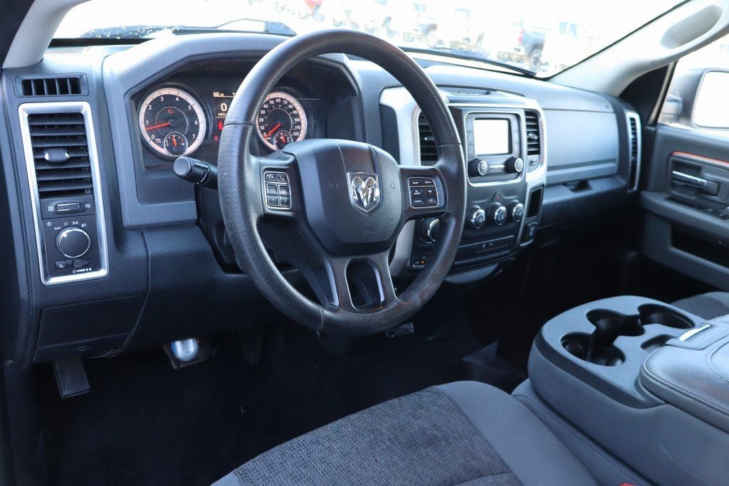 2016 RAM 1500 SLT