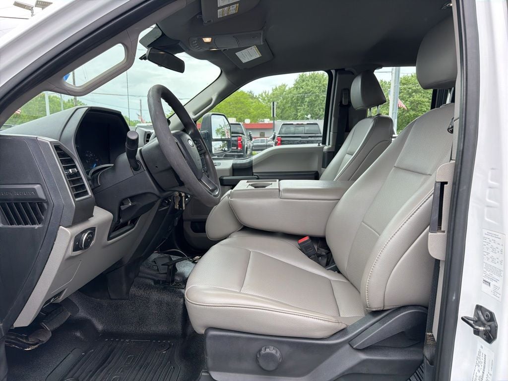 2021 Ford F-250SD XL w/ Service Body