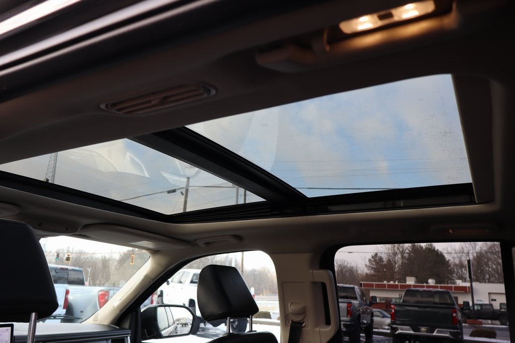 2022 Ford Expedition Max XLT