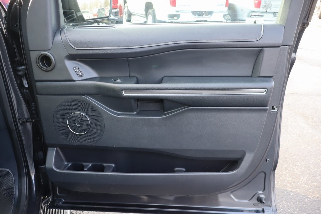 2022 Ford Expedition Max XLT