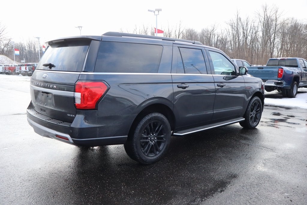 2022 Ford Expedition Max XLT