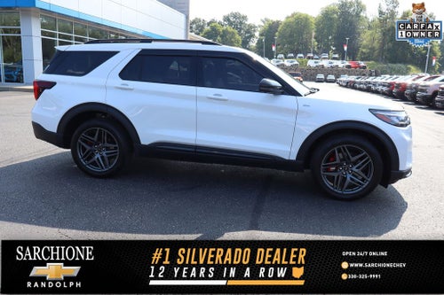 2025 Ford Explorer ST-Line