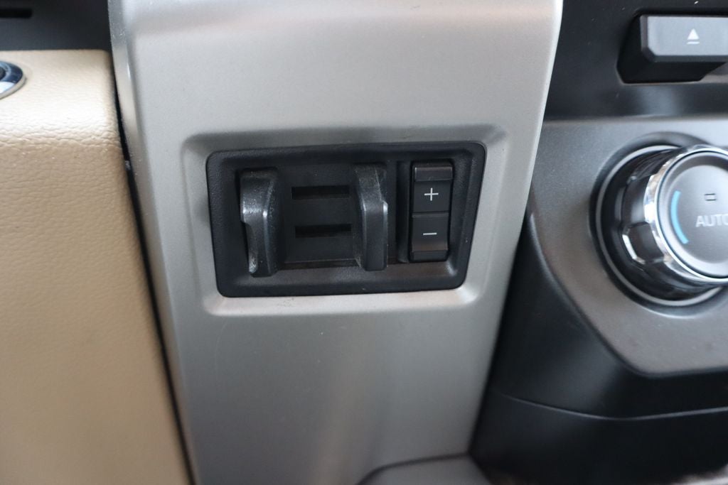 2017 Ford F-350SD Lariat