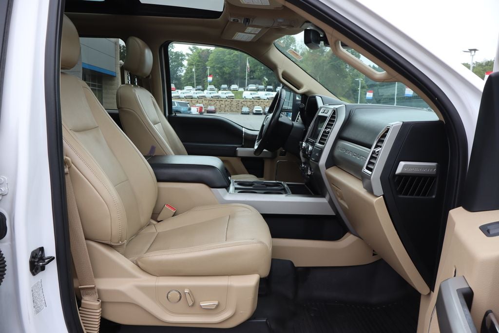 2017 Ford F-350SD Lariat