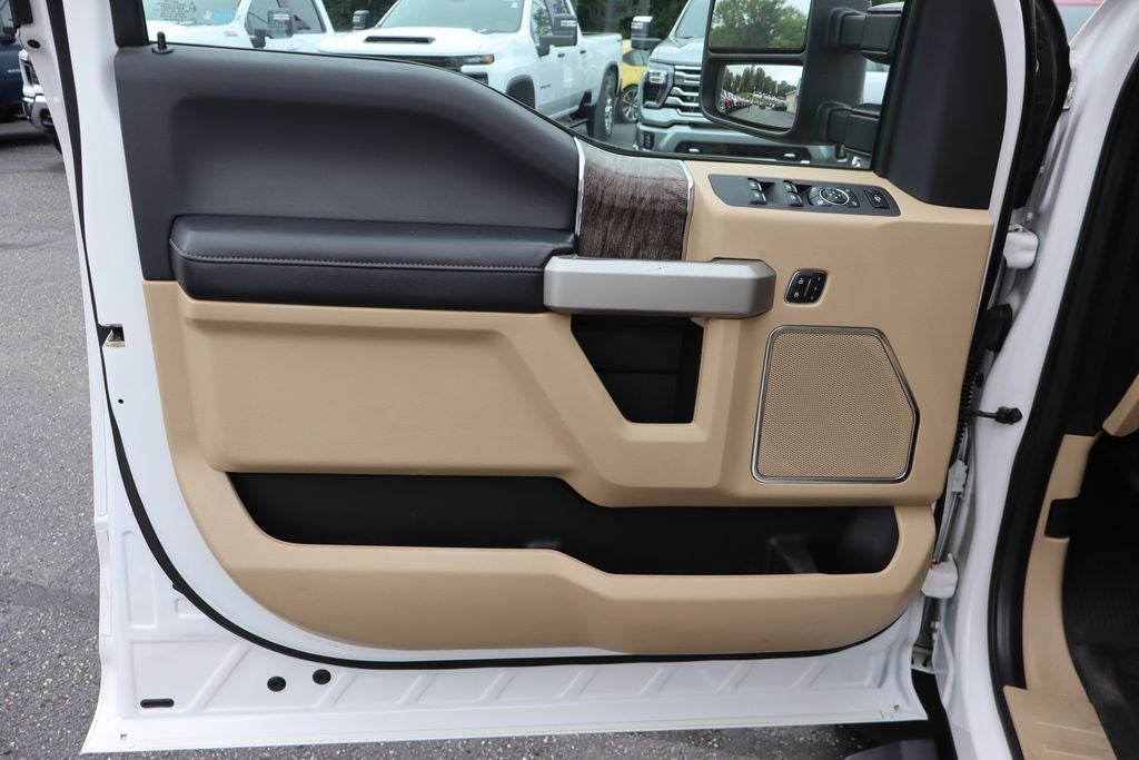2017 Ford F-350SD Lariat