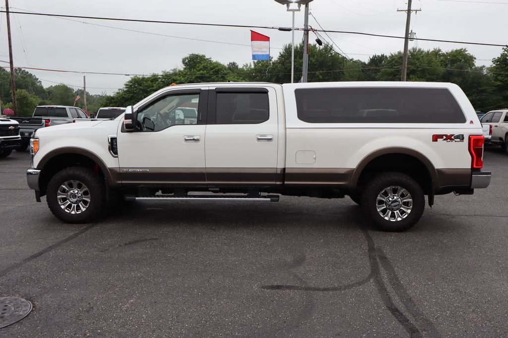 2017 Ford F-350SD Lariat