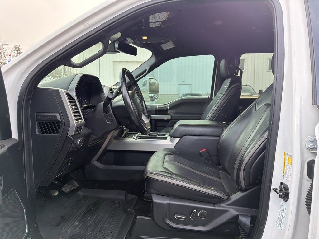 2019 Ford F-450SD Platinum DRW